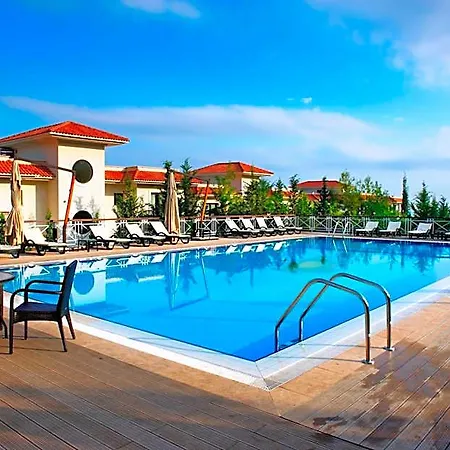 Отель Korineum Golf & 5*