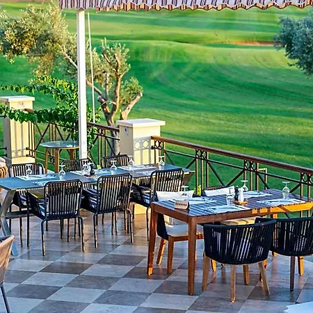 Korineum Golf & Кирения