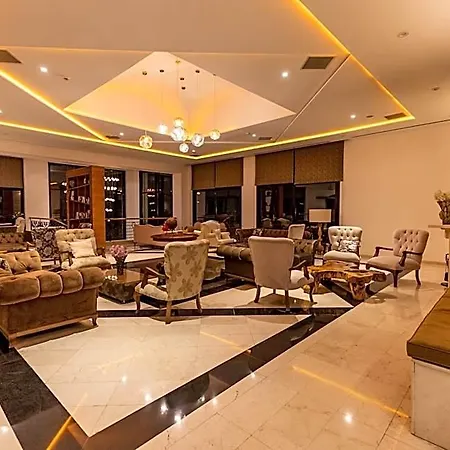 Korineum Golf & 5*