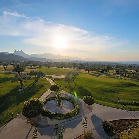 Korineum Golf & Кирения
